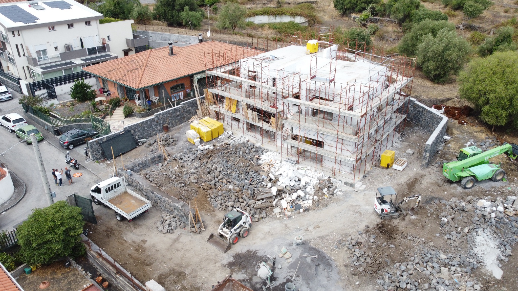 Cantiere di Via Monte Rosa in corso di realizzazione